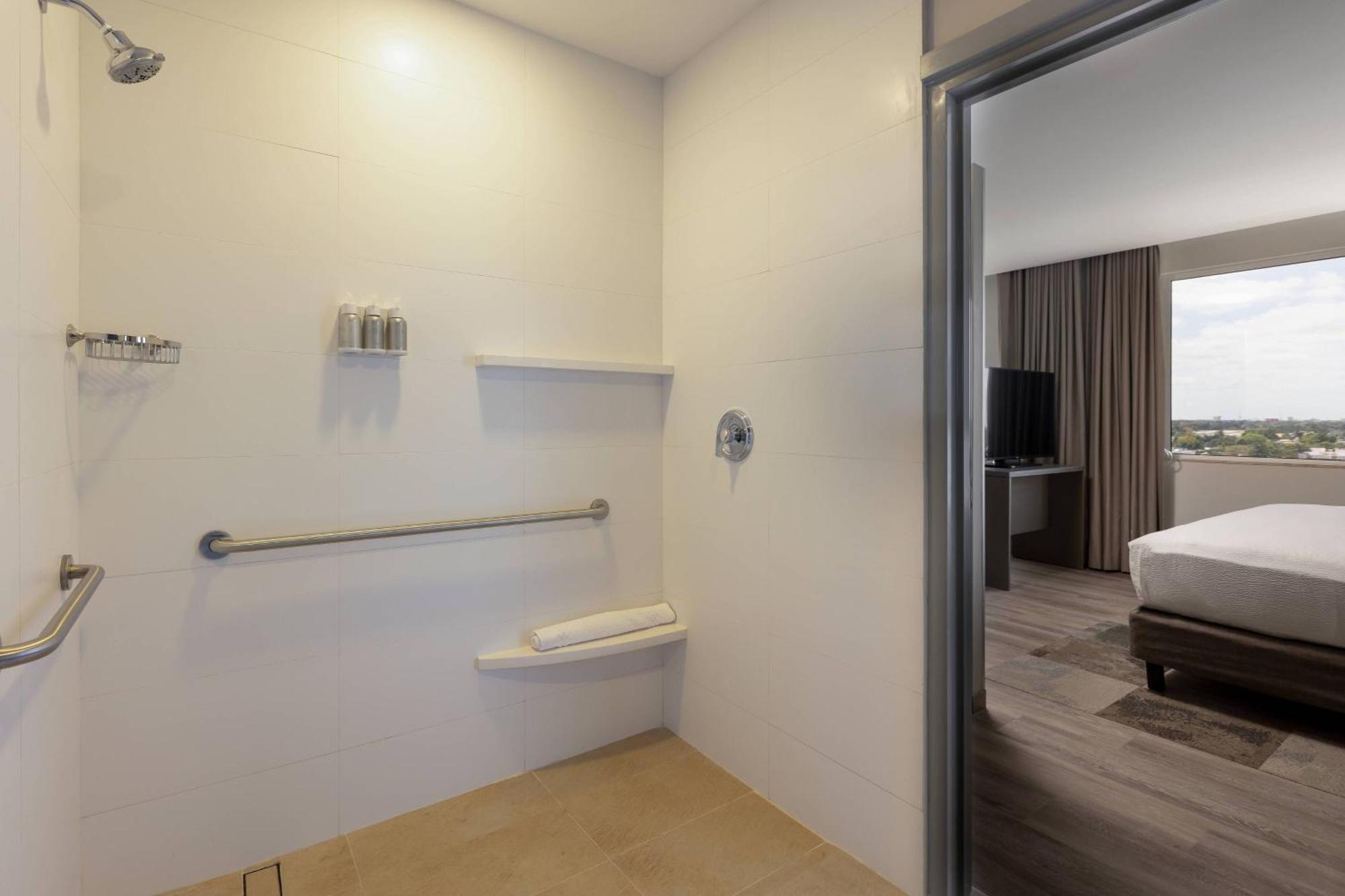 Residence Inn By Marriott Cancun Hotel Zone Eksteriør bilde