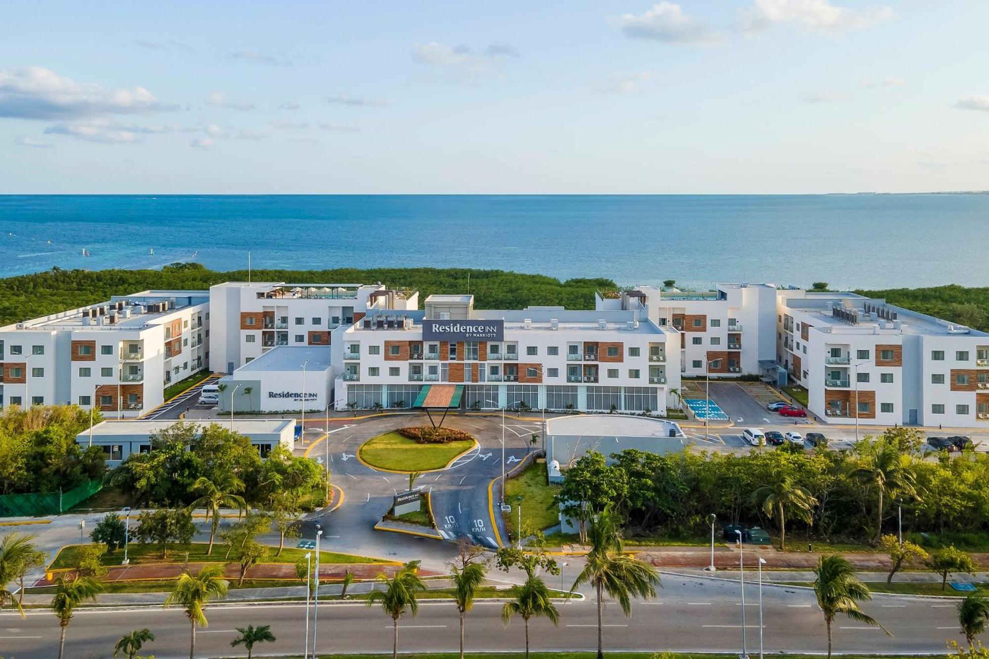 Residence Inn By Marriott Cancun Hotel Zone Eksteriør bilde